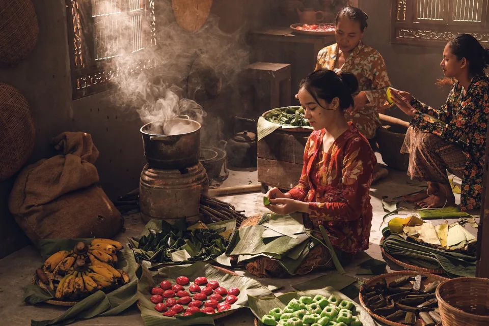 Cà phê sữa nóng